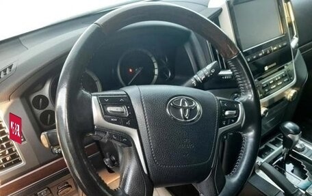 Toyota Land Cruiser 200, 2020 год, 7 300 000 рублей, 6 фотография