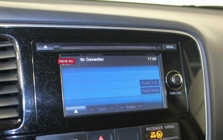 Mitsubishi Outlander III рестайлинг 3, 2012 год, 1 408 000 рублей, 12 фотография