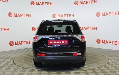Mitsubishi Outlander III рестайлинг 3, 2012 год, 1 408 000 рублей, 6 фотография