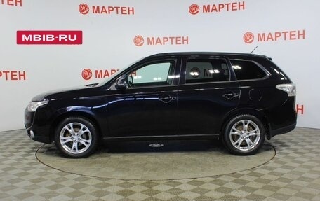 Mitsubishi Outlander III рестайлинг 3, 2012 год, 1 408 000 рублей, 8 фотография