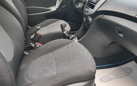 Hyundai Solaris II рестайлинг, 2013 год, 660 000 рублей, 7 фотография