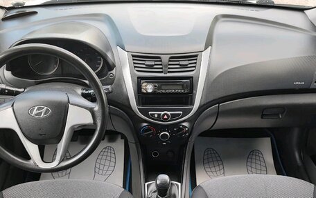 Hyundai Solaris II рестайлинг, 2013 год, 660 000 рублей, 10 фотография