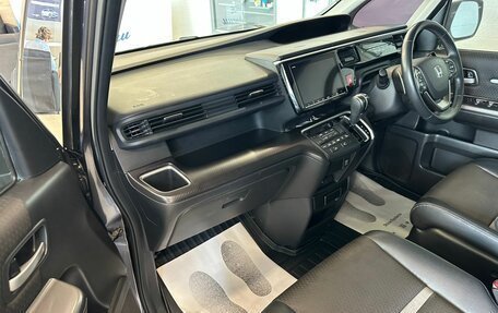 Honda Stepwgn IV, 2019 год, 2 649 900 рублей, 12 фотография