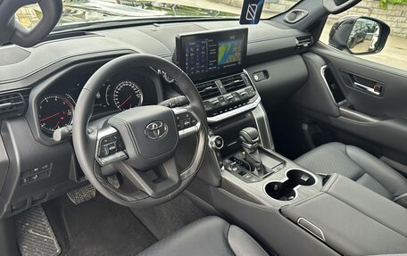 Toyota Land Cruiser, 2025 год, 11 950 000 рублей, 4 фотография
