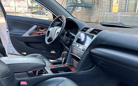 Toyota Camry, 2008 год, 1 250 000 рублей, 9 фотография
