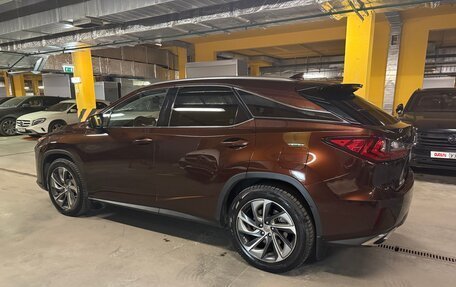 Lexus RX IV рестайлинг, 2016 год, 4 000 000 рублей, 6 фотография
