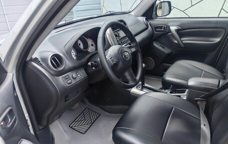 Toyota RAV4, 2003 год, 1 050 000 рублей, 8 фотография