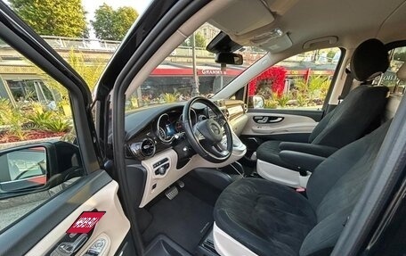 Mercedes-Benz V-Класс, 2020 год, 7 000 000 рублей, 6 фотография