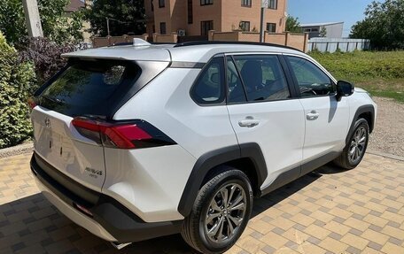 Toyota RAV4, 2025 год, 3 660 000 рублей, 3 фотография