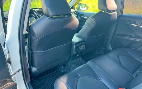 Toyota Camry, 2021 год, 3 300 000 рублей, 8 фотография