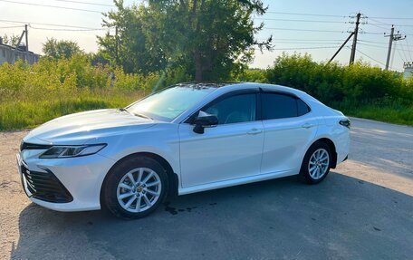 Toyota Camry, 2021 год, 3 300 000 рублей, 16 фотография