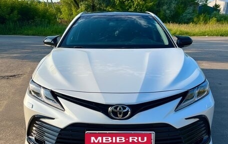 Toyota Camry, 2021 год, 3 300 000 рублей, 18 фотография