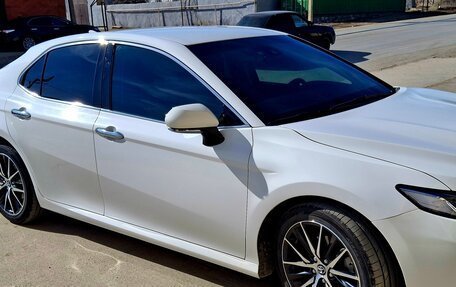 Toyota Camry, 2018 год, 2 550 000 рублей, 3 фотография