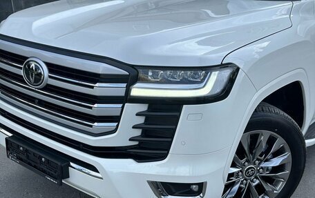 Toyota Land Cruiser, 2025 год, 11 950 000 рублей, 2 фотография