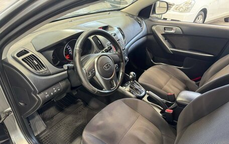 KIA Cerato III, 2010 год, 899 900 рублей, 8 фотография