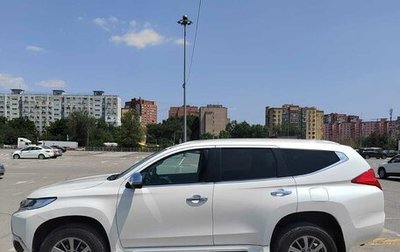 Mitsubishi Pajero Sport III рестайлинг, 2019 год, 3 050 000 рублей, 1 фотография