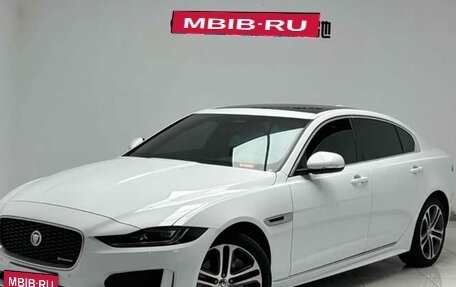 Jaguar XE I рестайлинг, 2022 год, 2 270 000 рублей, 1 фотография