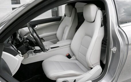 Mercedes-Benz C-Класс, 2011 год, 1 650 000 рублей, 16 фотография
