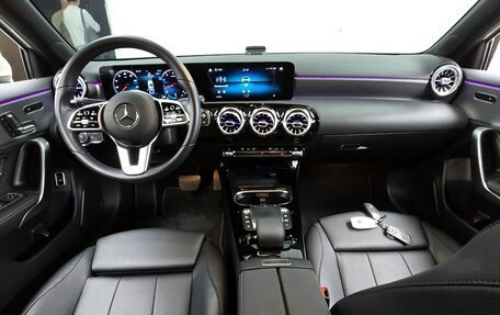 Mercedes-Benz A-Класс, 2021 год, 1 670 000 рублей, 6 фотография
