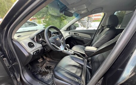 Chevrolet Cruze II, 2011 год, 699 000 рублей, 7 фотография