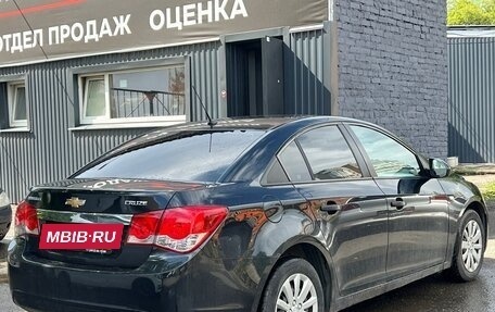 Chevrolet Cruze II, 2011 год, 699 000 рублей, 4 фотография