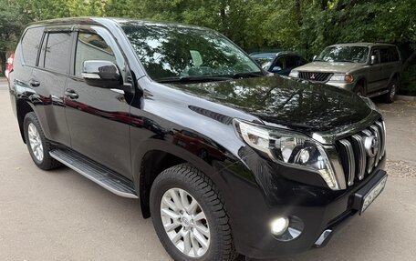 Toyota Land Cruiser Prado 150 рестайлинг 2, 2014 год, 4 250 000 рублей, 6 фотография