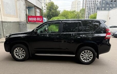 Toyota Land Cruiser Prado 150 рестайлинг 2, 2014 год, 4 250 000 рублей, 4 фотография