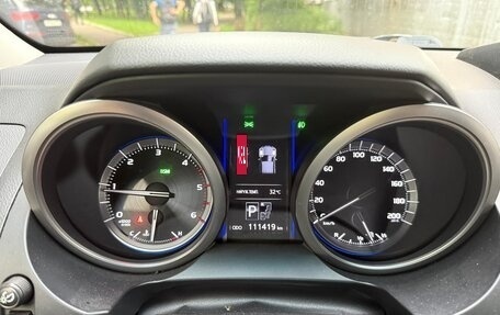 Toyota Land Cruiser Prado 150 рестайлинг 2, 2014 год, 4 250 000 рублей, 11 фотография