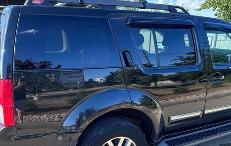 Nissan Pathfinder, 2011 год, 1 650 000 рублей, 27 фотография