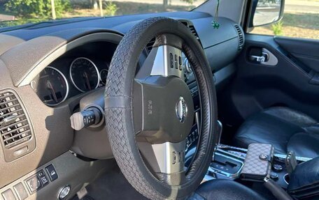 Nissan Pathfinder, 2011 год, 1 650 000 рублей, 21 фотография