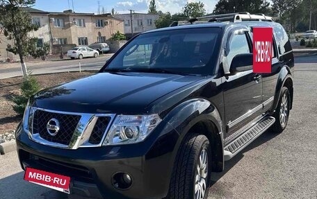 Nissan Pathfinder, 2011 год, 1 650 000 рублей, 33 фотография