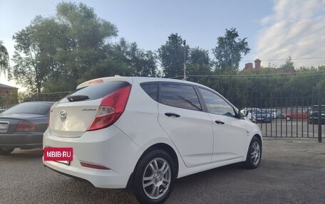 Hyundai Solaris II рестайлинг, 2015 год, 865 000 рублей, 5 фотография