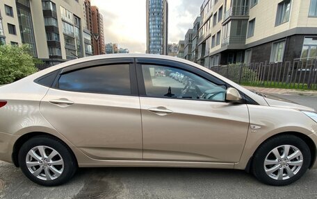 Hyundai Solaris II рестайлинг, 2013 год, 990 000 рублей, 6 фотография