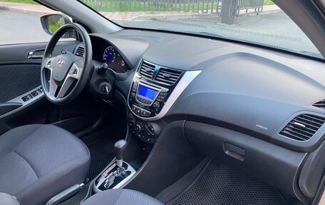 Hyundai Solaris II рестайлинг, 2013 год, 990 000 рублей, 15 фотография