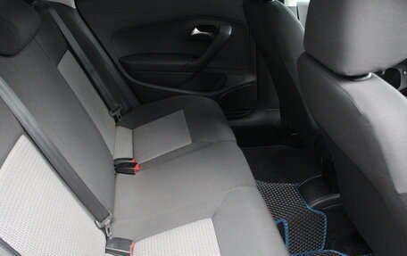 Volkswagen Polo VI (EU Market), 2011 год, 780 000 рублей, 20 фотография