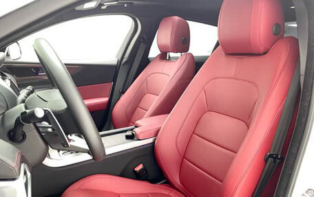 Jaguar XE I рестайлинг, 2022 год, 2 270 000 рублей, 8 фотография