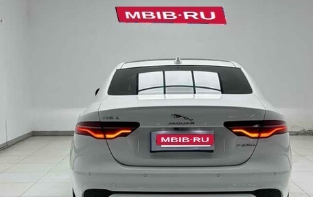 Jaguar XE I рестайлинг, 2022 год, 2 270 000 рублей, 5 фотография
