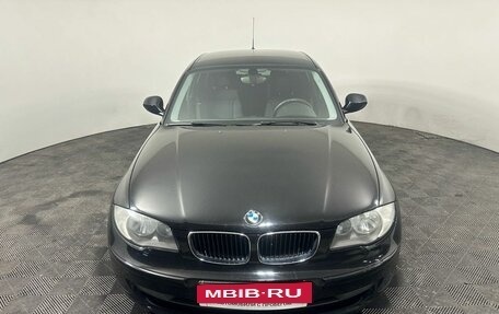 BMW 1 серия, 2011 год, 900 000 рублей, 2 фотография