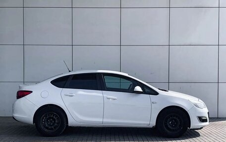 Opel Astra J, 2013 год, 599 000 рублей, 5 фотография