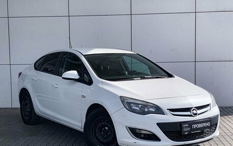 Opel Astra J, 2013 год, 599 000 рублей, 3 фотография