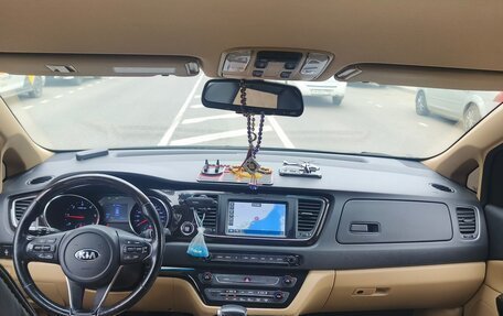 KIA Carnival, 2020 год, 3 000 000 рублей, 8 фотография