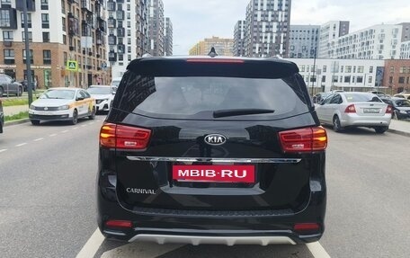 KIA Carnival, 2020 год, 3 000 000 рублей, 5 фотография