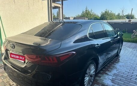 Toyota Camry, 2018 год, 2 900 000 рублей, 5 фотография