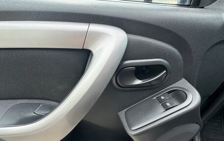 Renault Duster I рестайлинг, 2012 год, 650 000 рублей, 13 фотография