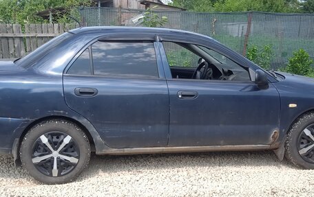 Mitsubishi Carisma I, 2002 год, 105 000 рублей, 5 фотография