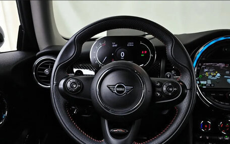 MINI Clubman, 2020 год, 2 199 000 рублей, 13 фотография