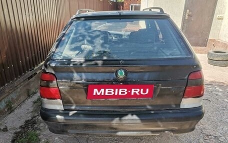 Skoda Felicia I рестайлинг, 1997 год, 135 000 рублей, 6 фотография