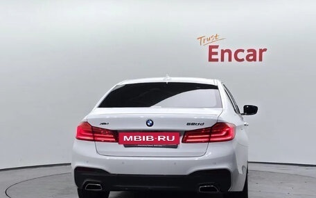 BMW 5 серия, 2020 год, 3 275 000 рублей, 4 фотография