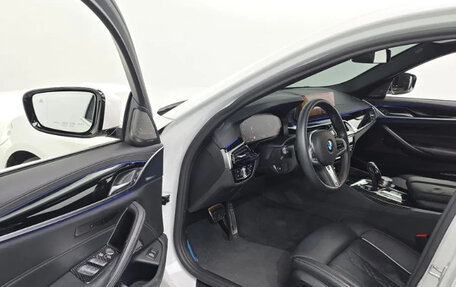 BMW 5 серия, 2020 год, 3 275 000 рублей, 10 фотография