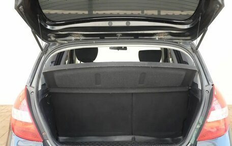 Hyundai i20 IB рестайлинг, 2010 год, 535 000 рублей, 13 фотография
